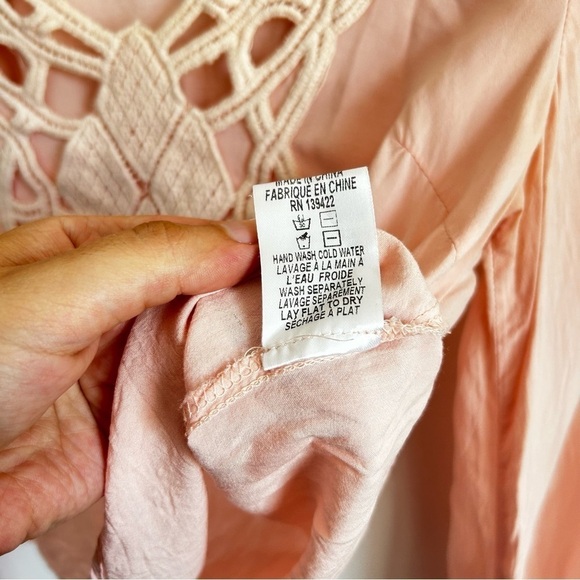 Tobi Peach Crochet Crop Top - Boho Festival Chic - Picture 5 of 6